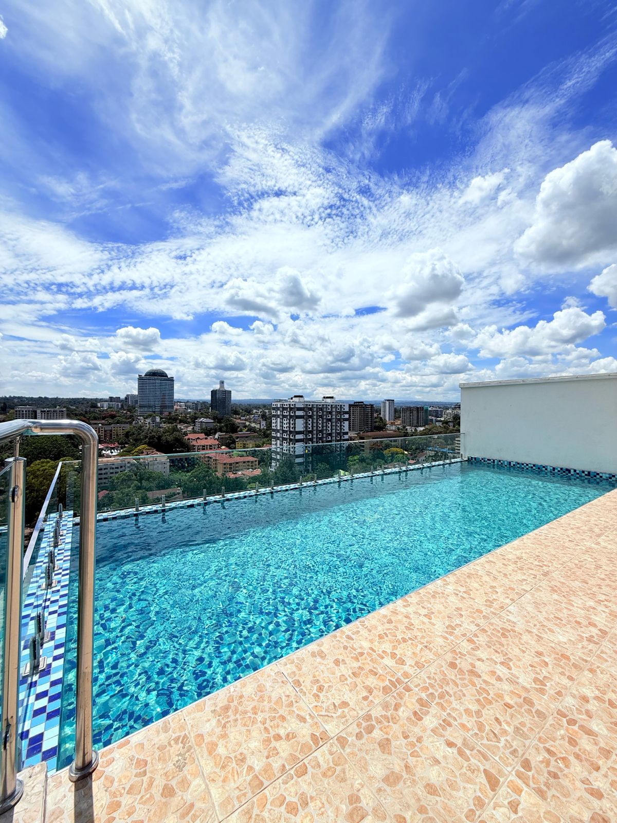 📌  Westlands Cosy One bedroom.Marina Bay